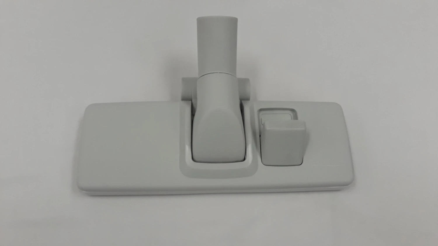 Deluxe Carpet & Bare Floor Brush 1 Deluxe Carpet & Bare Floor Brush